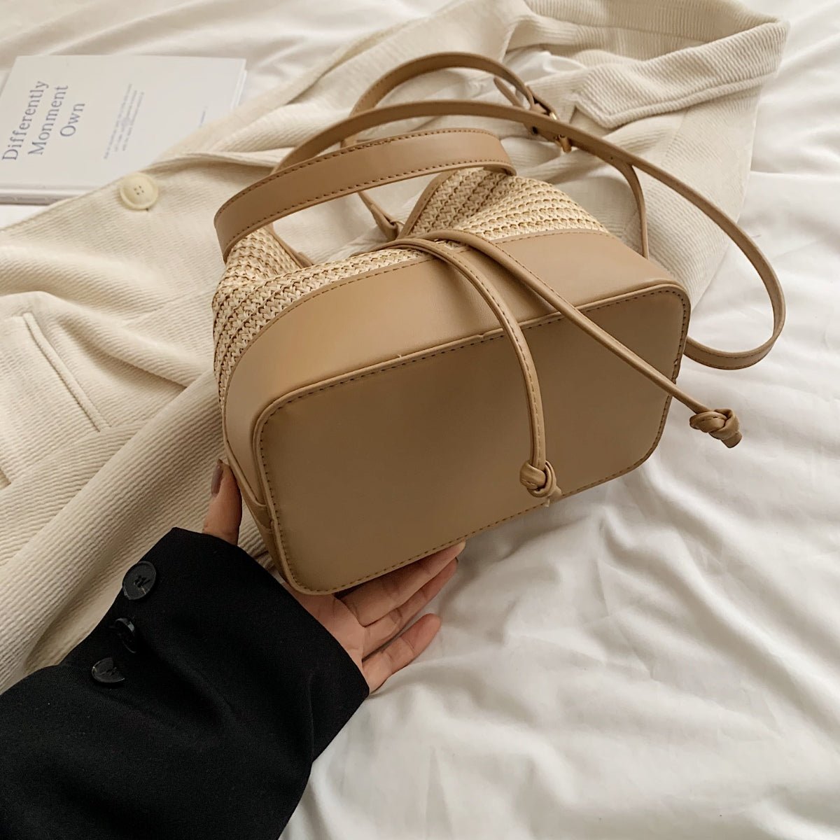 Straw Braided Shoulder Bag - AMVIM