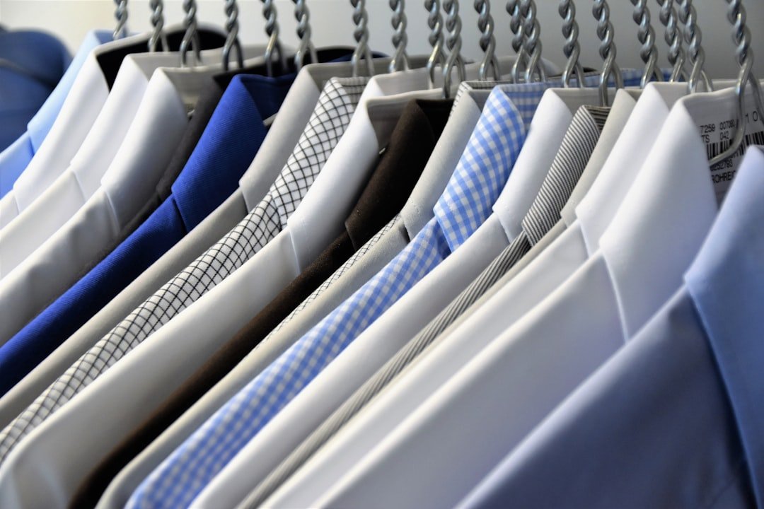 Accessorizing for Confidence in the Workplace - AMVIM