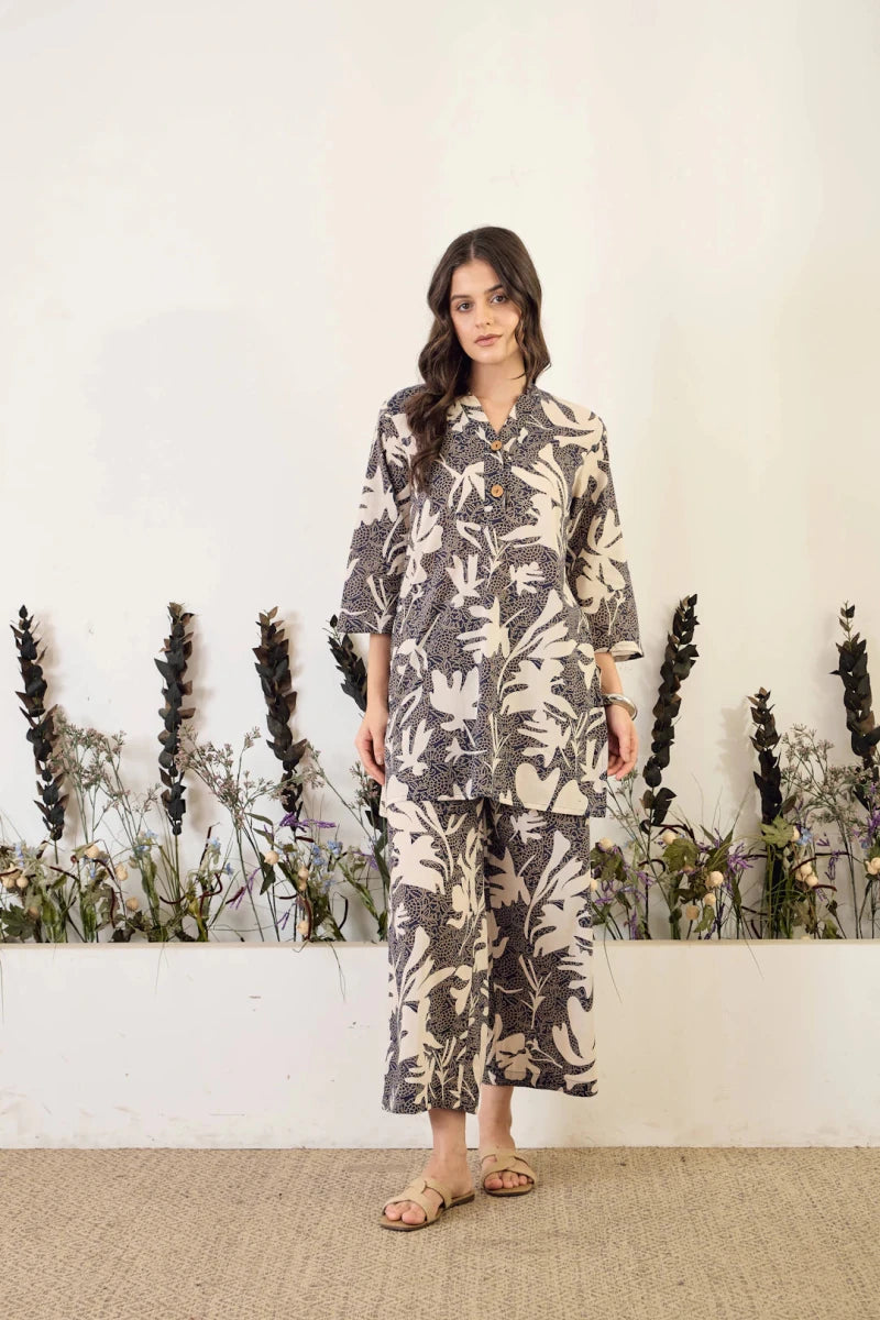 Chic Two-Piece Sets for Effortless Style and Versatility - AMVIM