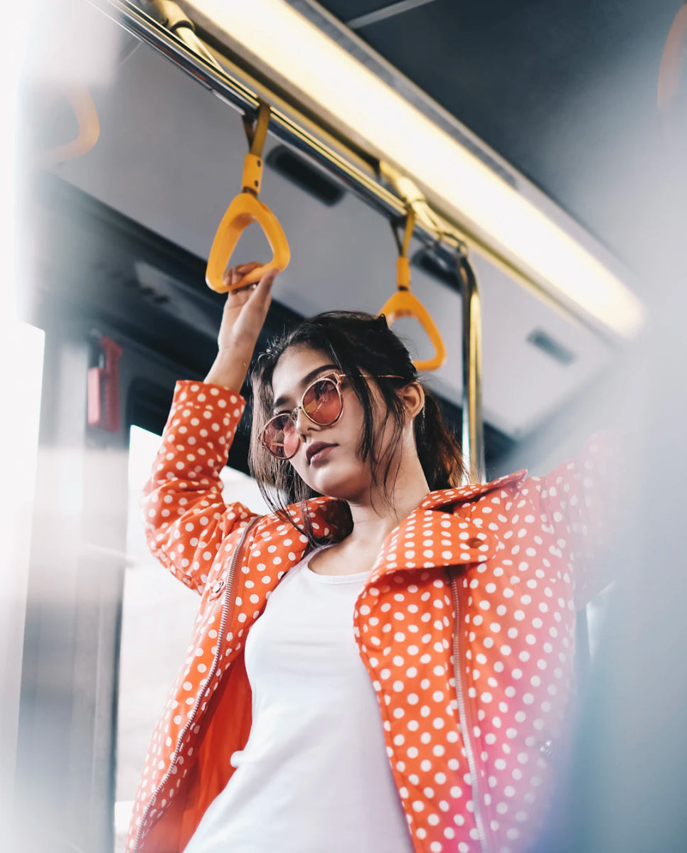 Crafting Your Personal Style Guide for Professional Success - AMVIM