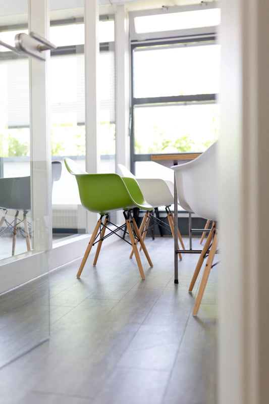 The Art of Layering: Mastering Office Looks for Any Weather - AMVIM