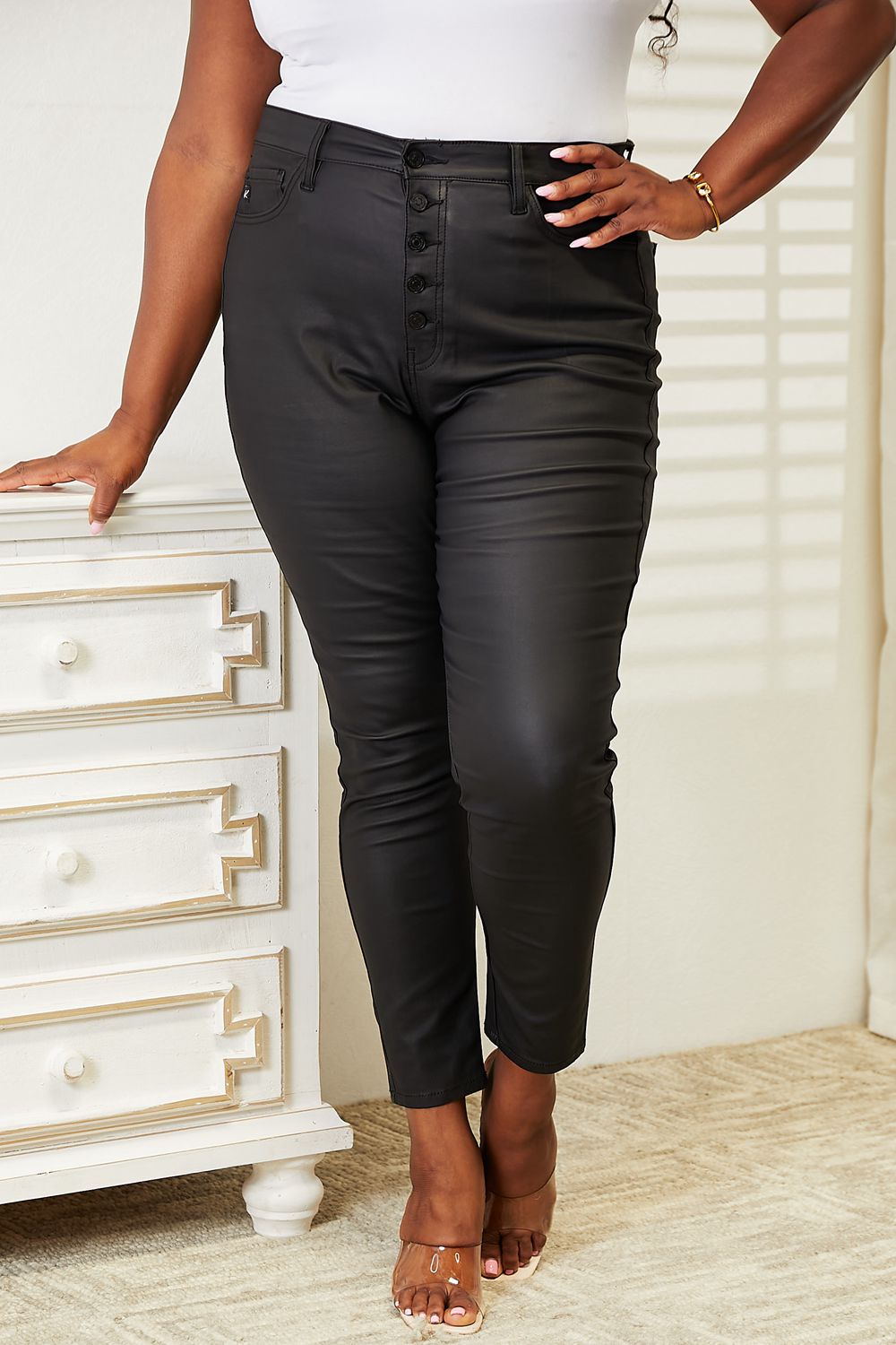 Kancan Full Size High Rise Black Coated Ankle Skinny Jeans - AMVIM | SKU: 100100147086635,100100147087024,100100147083518,100100147080814,100100147085978,100100147080000,100100147089166,100100147088967,100100147085630,100100147083449,100100147085432,100100147082789,100100147088131