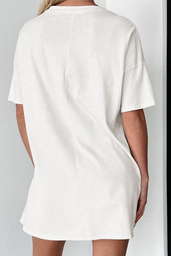 Bow Graphic Round Neck Short Sleeve T - Shirt - AMVIM