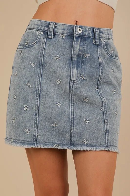 Bow Print Casual Denim Mini Skirt – Embroidered Raw Hem Style - AMVIM