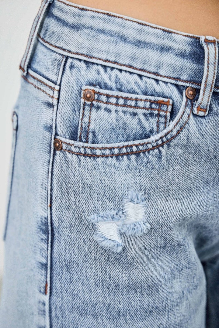 Cotton Jeans – Mid Rise Relaxed Straight Fit - Saige Denim Women&
