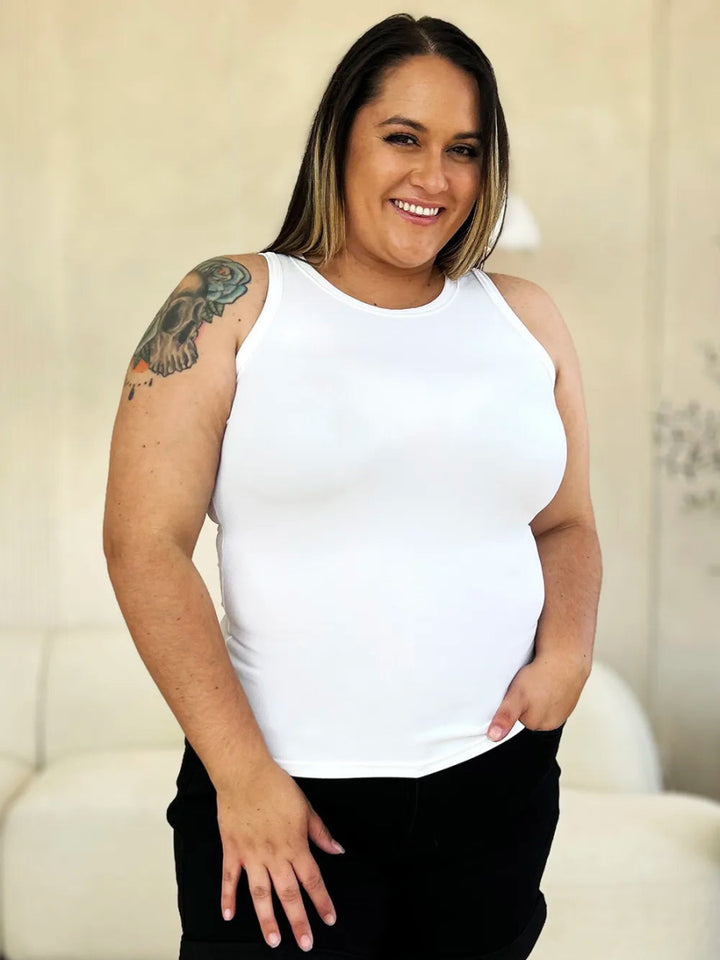 Essential Fitted Sleeveless Basic Tank Top - AMVIM