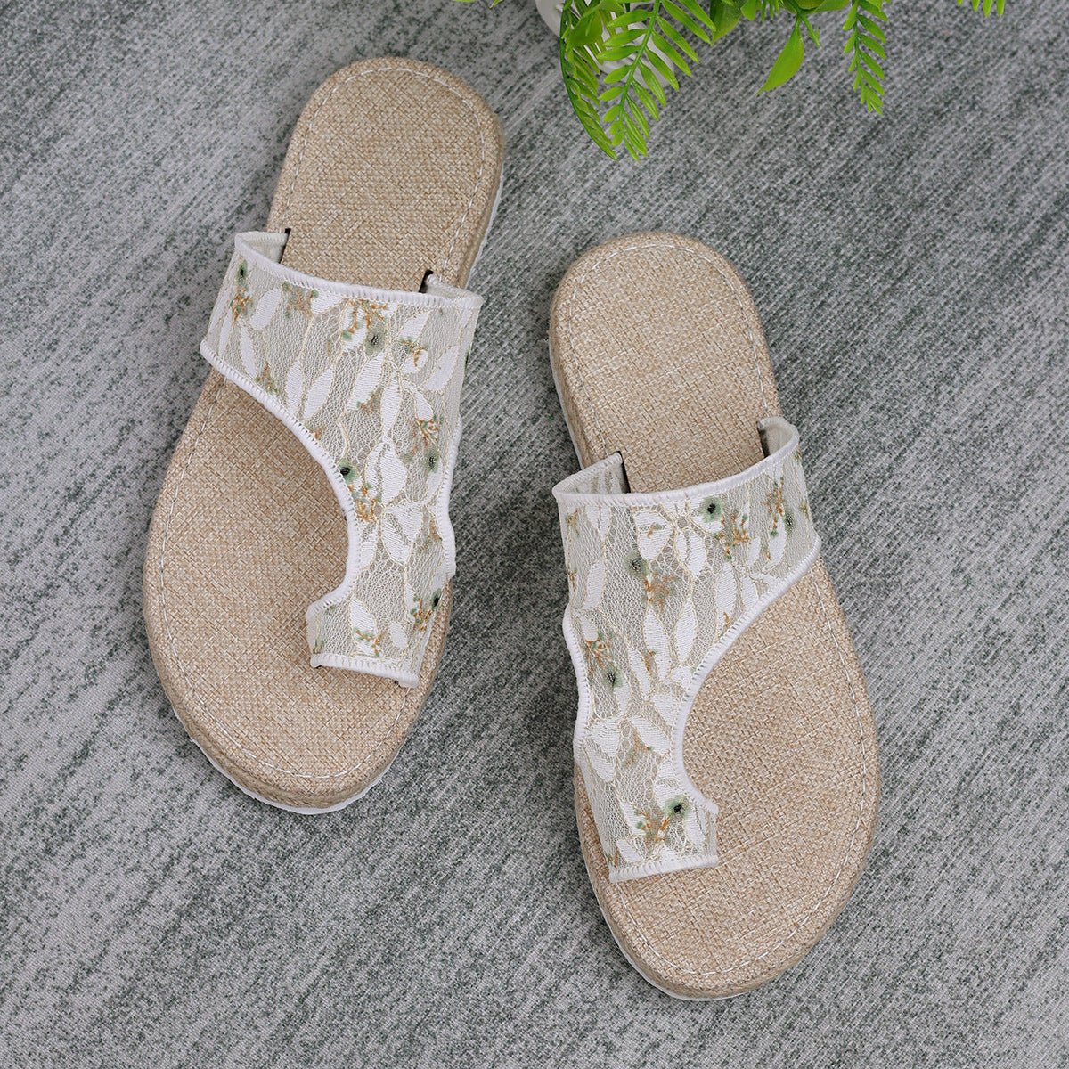 Flower Toe Post Flat Sandals - AMVIM