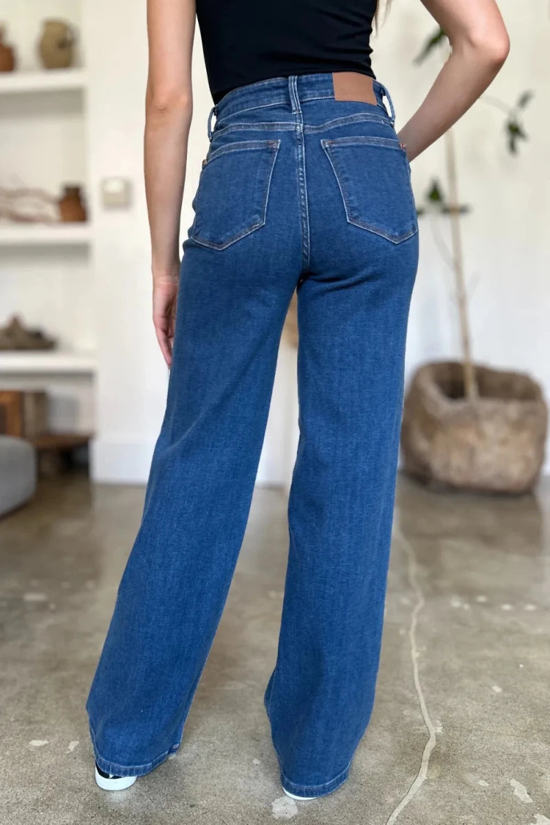 Judy Blue Full Size High Rise Straight Jeans - AMVIM