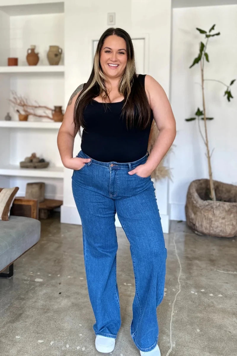 Judy Blue Full Size High Rise Straight Jeans - AMVIM