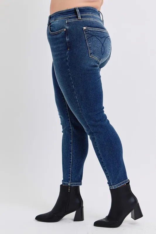 Judy Blue Full Size Run Mid-Rise Waist Skinny Jeans with Thermal Lining - AMVIM