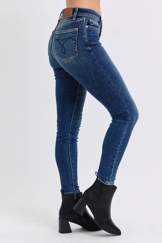 Judy Blue Full Size Run Mid-Rise Waist Skinny Jeans with Thermal Lining - AMVIM
