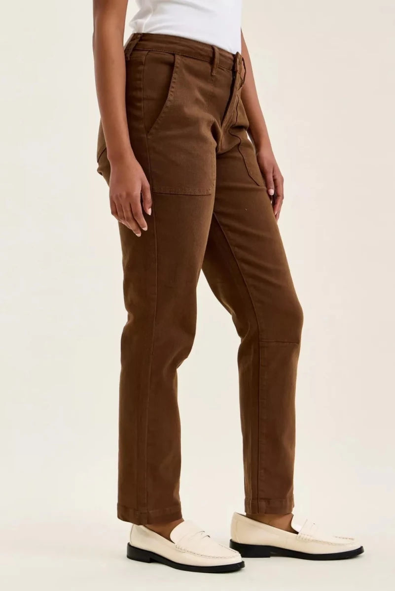 Judy Blue High Waist Aurora Weekender Jeans with Knee Darts C Mahogany - AMVIM
