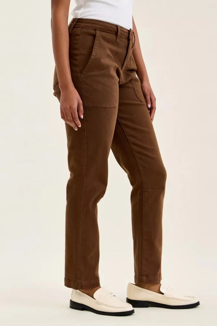 Judy Blue High Waist Aurora Weekender Jeans with Knee Darts C Mahogany - AMVIM