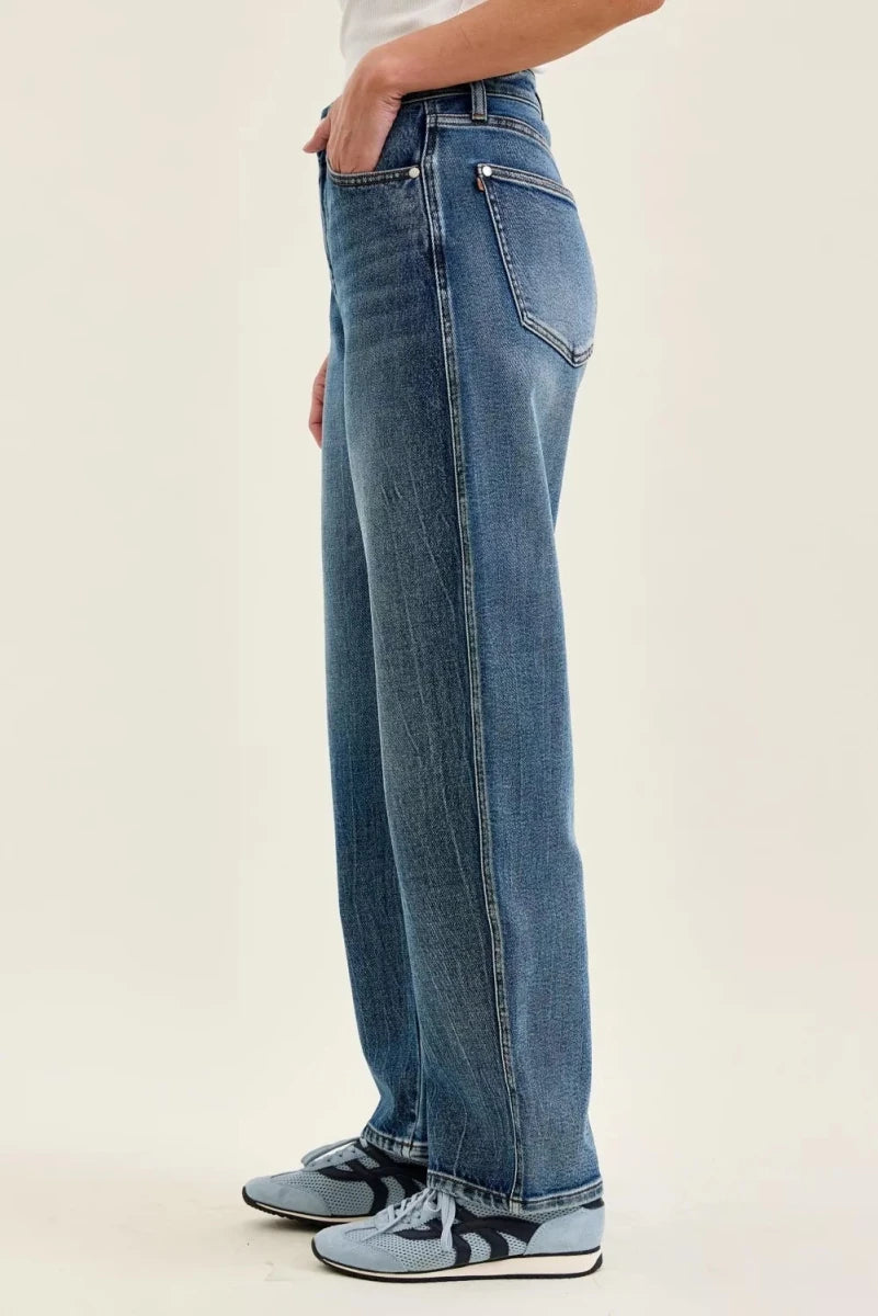 Judy Blue High Waist R.m. "Marlow" Arc Dk Time Weathered Indigo Jeans - AMVIM