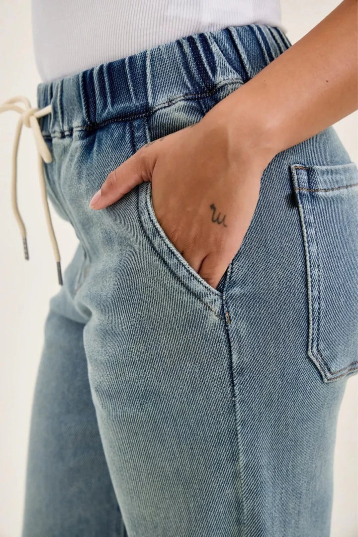 Judy Blue Hight Waist Wilhelmina Baggy Jeans with Md Aged Stone Blue Wash - AMVIM