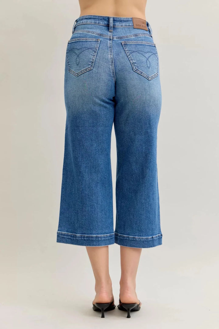 Judy Blue Mid Rise Wide Leg Crop Jeans - AMVIM