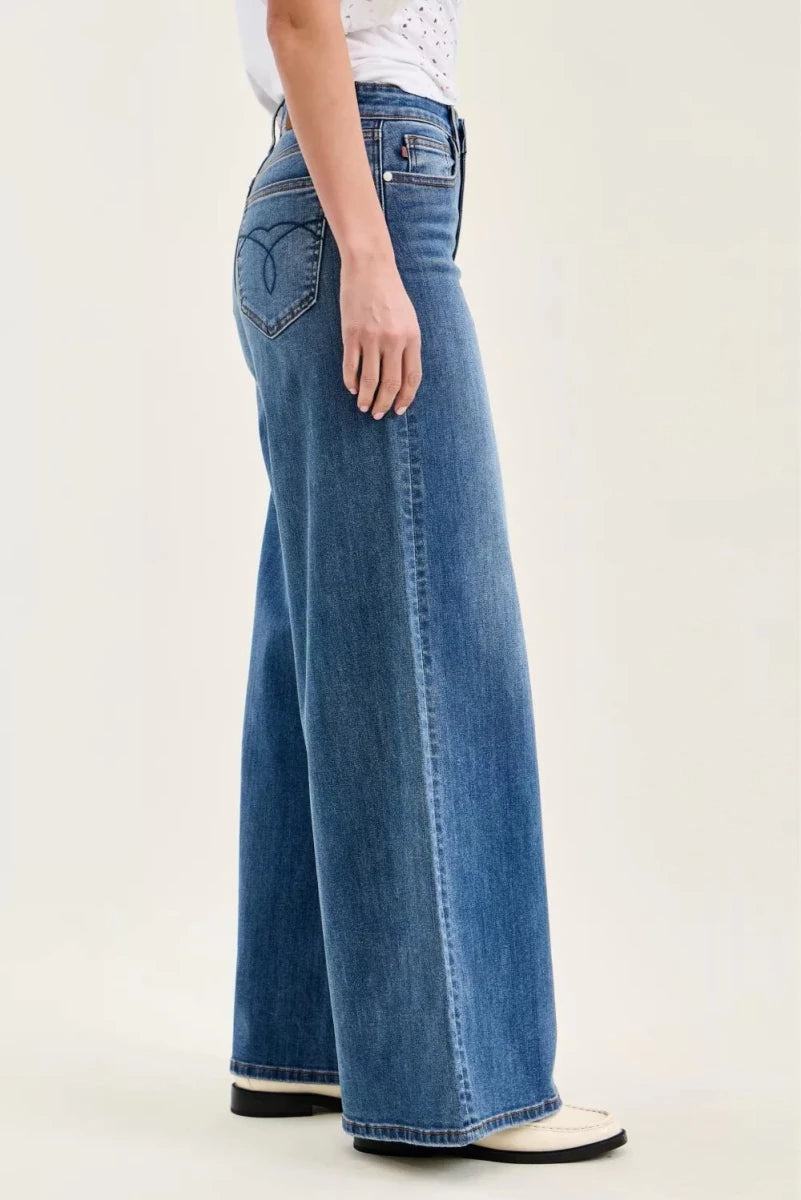 Judy Blue Palazzo Wide - Leg Jeans - High Waist Medium Blue - AMVIM
