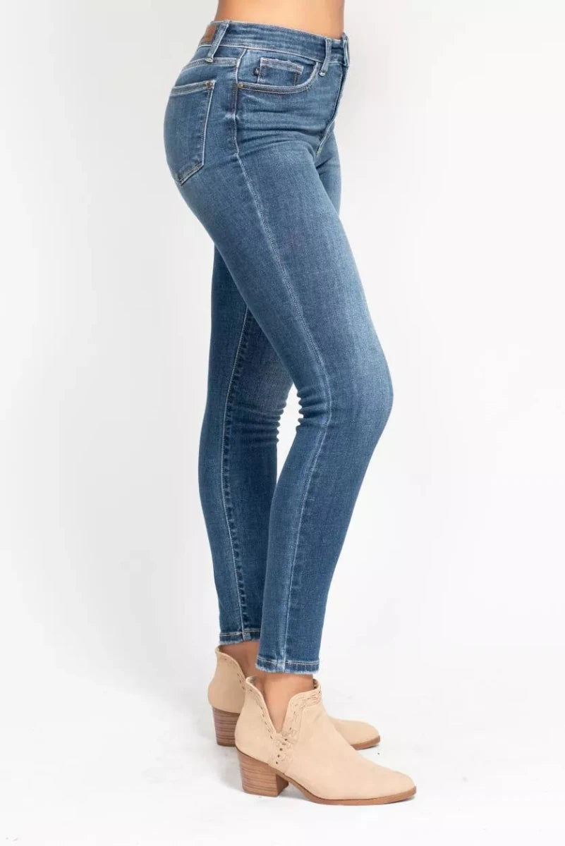 Judy Blue Plus Size High Rise Button Fly Skinny Jeans - AMVIM