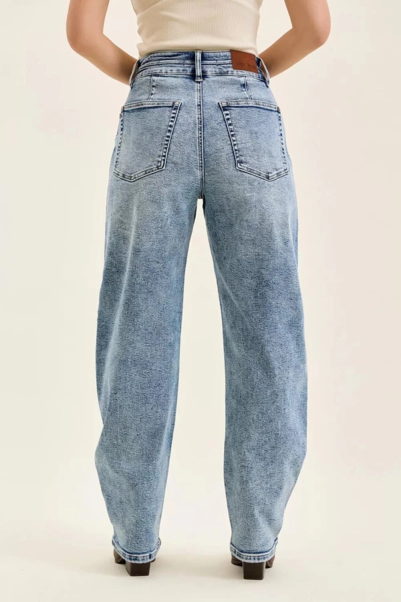Judy Blue Plus Size High Waist Marlow Arc Leg Jeans with Double Waistband - AMVIM