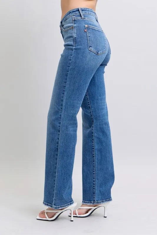 Judy Blue Plus Size High Waist V - Front Vintage Wash Straight Jeans - AMVIM