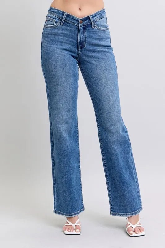 Judy Blue Plus Size High Waist V - Front Vintage Wash Straight Jeans - AMVIM
