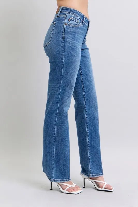Judy Blue Plus Size High Waist V - Front Vintage Wash Straight Jeans - AMVIM