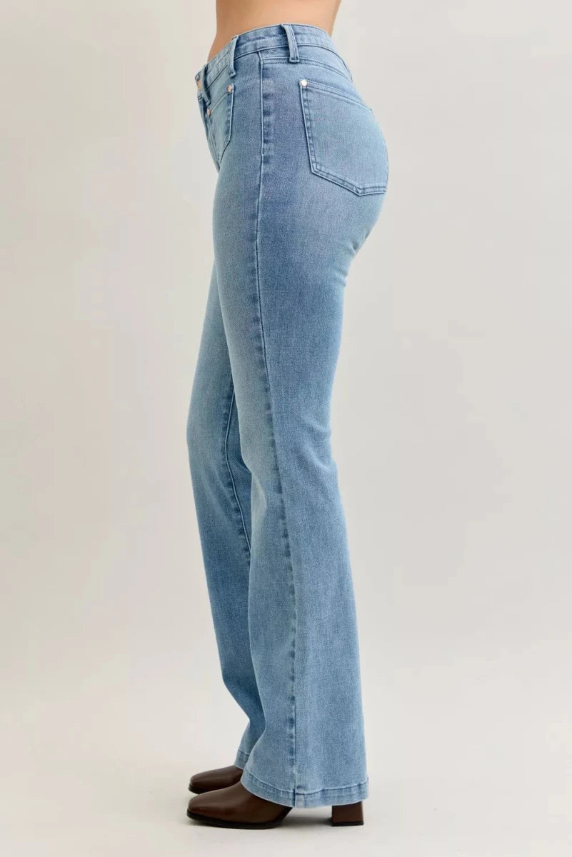 Judy Blue Plus Size Mid Rise Bootcut Jeans with Contrast Wash &amp; Front Pockets - AMVIM