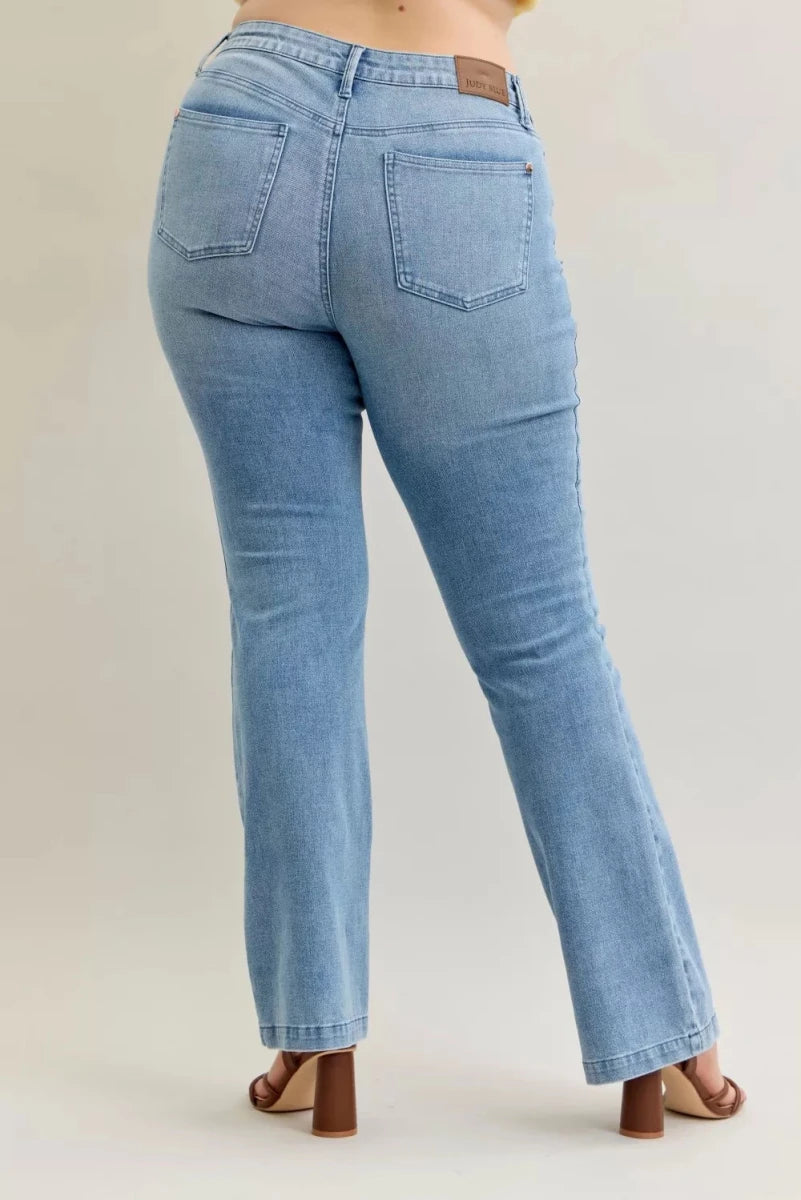 Judy Blue Plus Size Mid Rise Bootcut Jeans with Contrast Wash &amp; Front Pockets - AMVIM