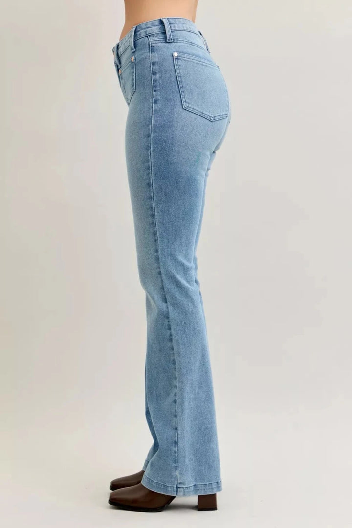 Judy Blue Plus Size Mid Rise Bootcut Jeans with Contrast Wash &amp; Front Pockets - AMVIM