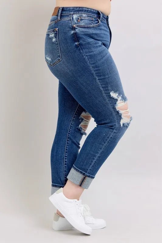 Judy Blue Plus Size Mid Rise Boyfriend Destroyed Jeans with Yoke Pockets and Faux Selvedge Cuff - AMVIM