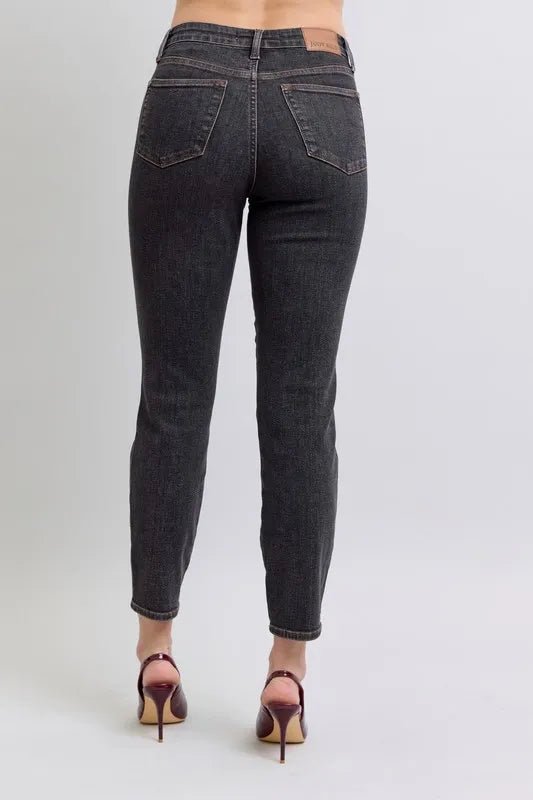 Judy Blue Plus Size Mid Rise Tummy Control Slim Jeans - AMVIM