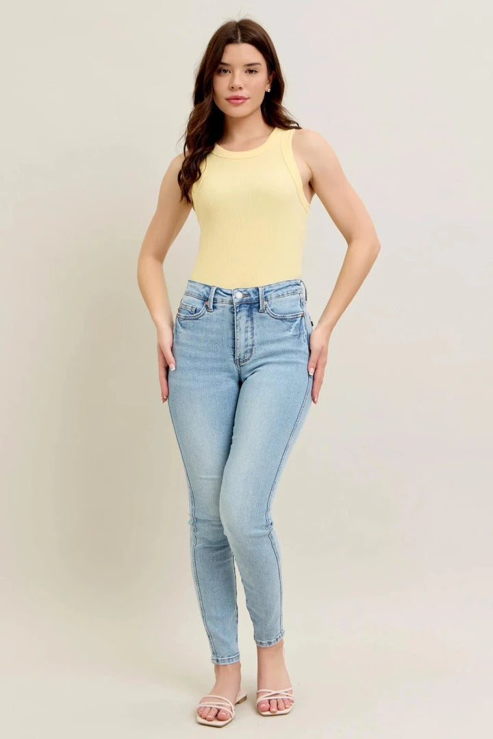 Judy Blue Plus Size Mr. Tummy Control Vintage Wash Skinny Jeans - AMVIM