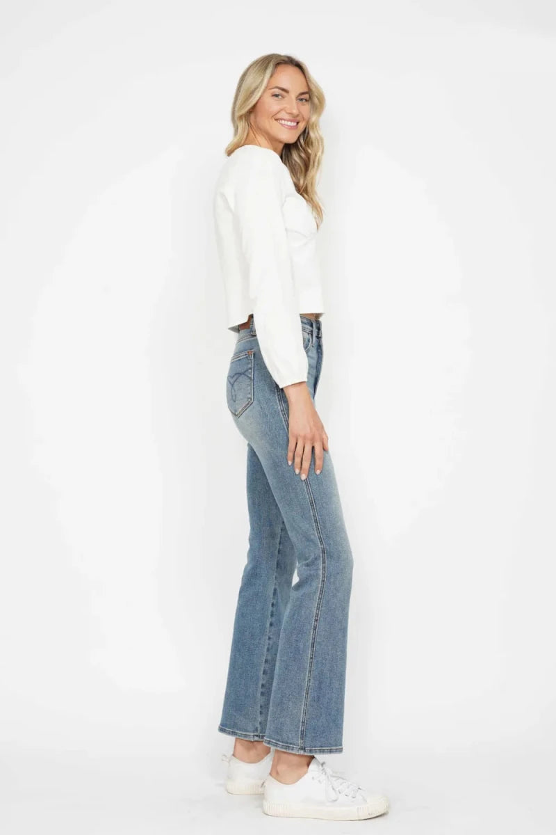 Judy Blue Plus Size Tummy Control Bootcut Jeans - High Waist - AMVIM