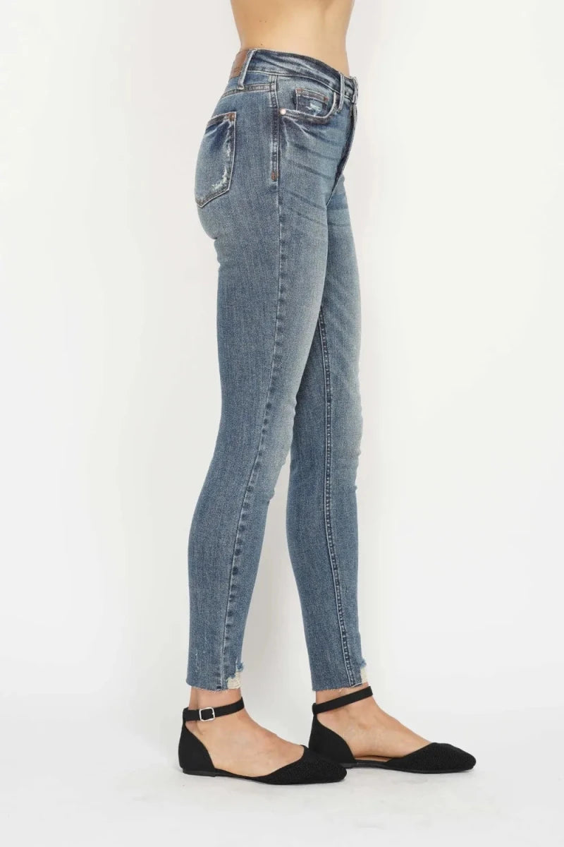 Judy Blue Plus Size Tummy Control Vintage Wash Distressed Skinny Jeans - AMVIM