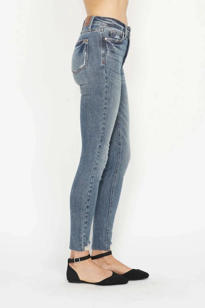 Judy Blue Plus Size Tummy Control Vintage Wash Distressed Skinny Jeans - AMVIM