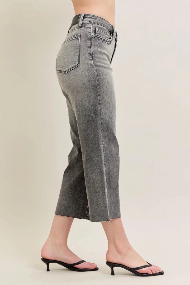 Judy Blue Plus Size Wide Leg Capri Jeans - AMVIM