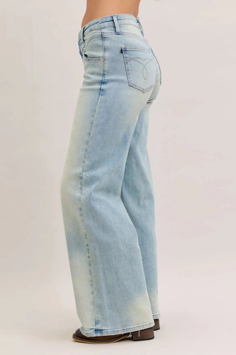 Judy Blue Straight - Leg Denim Jeans - High Waist Medium Blue - AMVIM