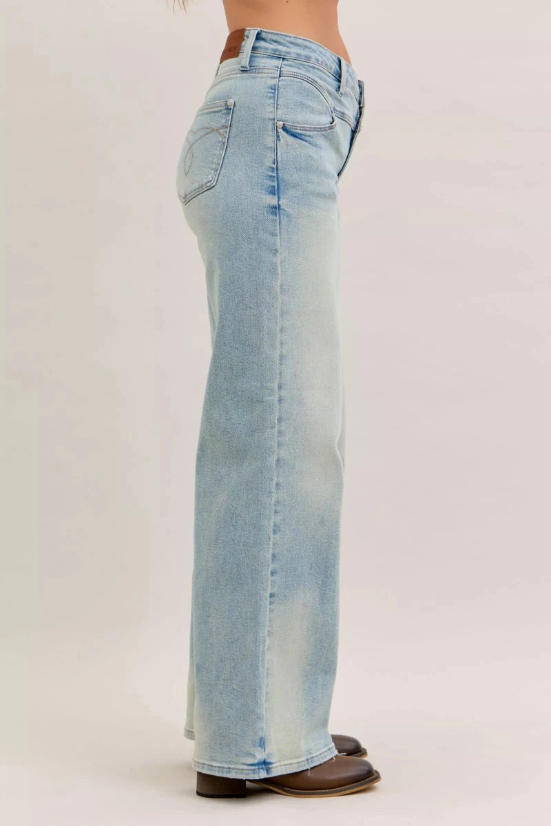 Judy Blue Straight - Leg Denim Jeans - High Waist Medium Blue - AMVIM