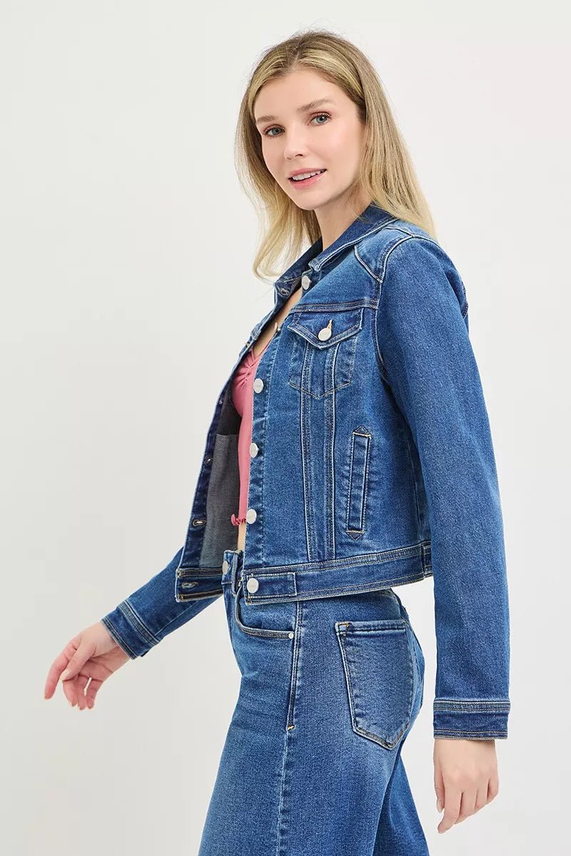 RISEN Basic Fitted Denim Jacket - AMVIM