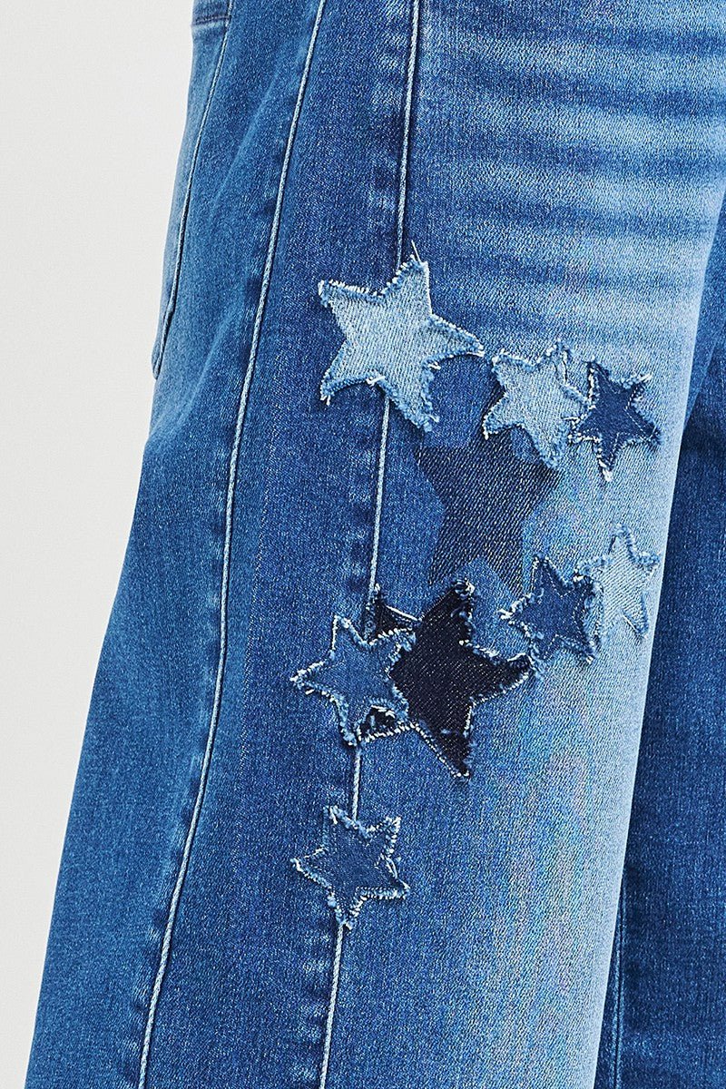 RISEN Elastic Band Slouchy Cropped Barrel with Star Patch - AMVIM