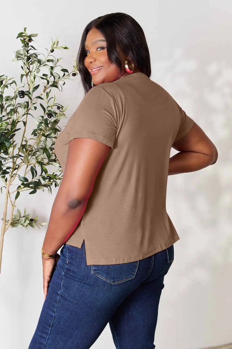Short Sleeve Slit Hem Tunic Top for Office and Everyday Wear - AMVIM