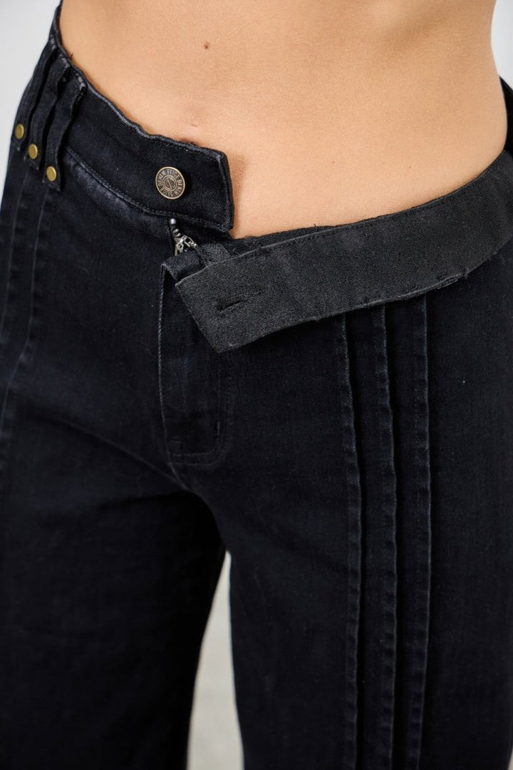 Stretch Denim Jeans – High Waist Straight - Leg Fit - Saige Denim Women&