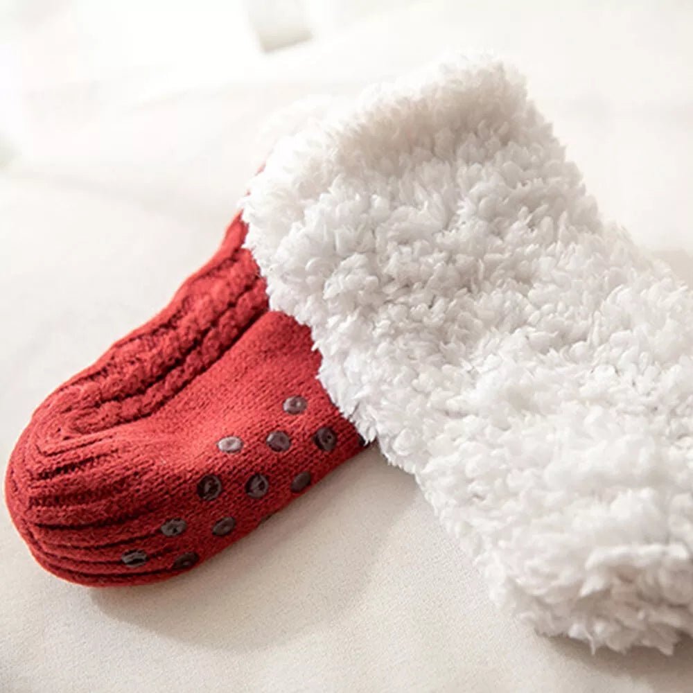 Thermal non - slip socks for home comfort and winter use - AMVIM