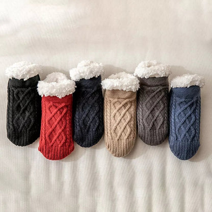 Thermal non - slip socks for home comfort and winter use - AMVIM