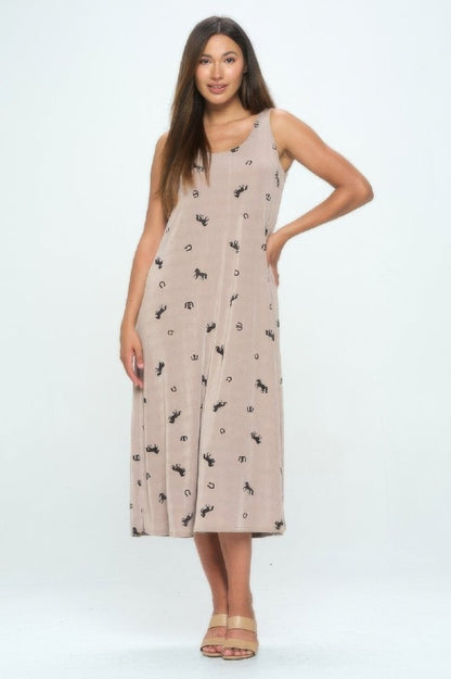 Women's Abstract Print Sleeveless Maxi Dress with Round Neckline - AMVIM