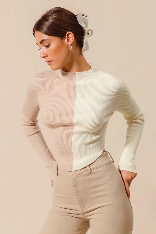 Womens Beige Ribbed Color Block Fitted Crop Sweater - AMVIM