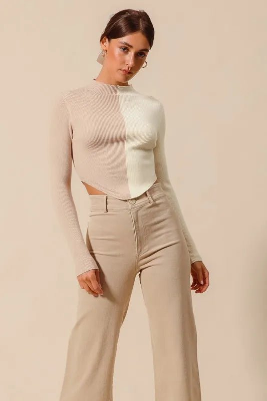Womens Beige Ribbed Color Block Fitted Crop Sweater - AMVIM