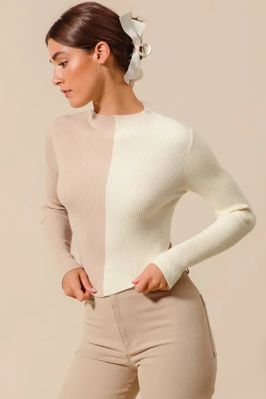 Womens Beige Ribbed Color Block Fitted Crop Sweater - AMVIM