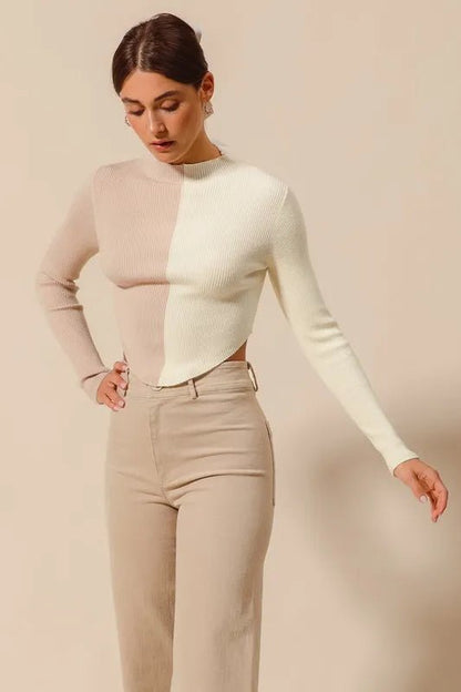 Womens Beige Ribbed Color Block Fitted Crop Sweater - AMVIM