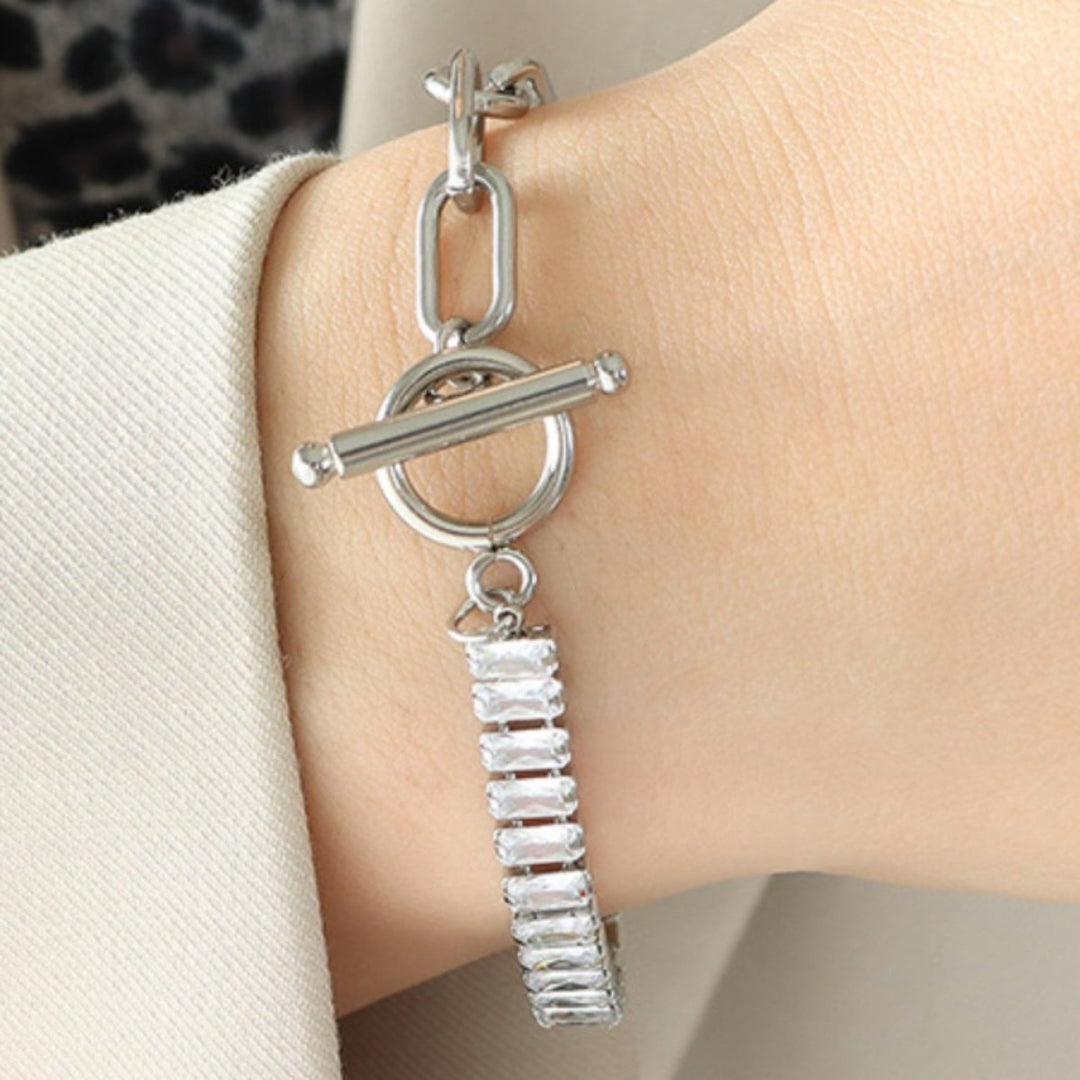 Zircon Titanium Steel Closure Bracelet - AMVIM